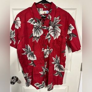 SOLD Size XL men’s cut vintage Hawaiian shirt from High Surf